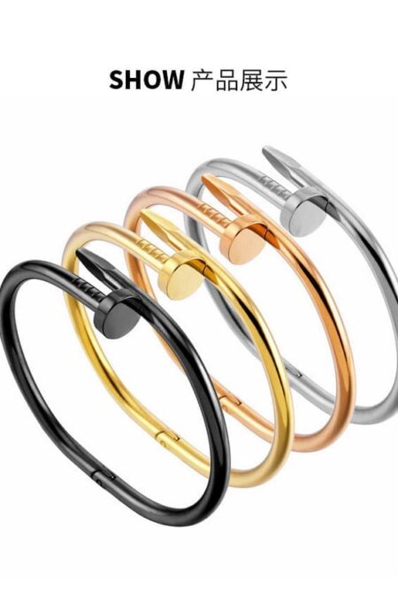 Bracelet en forme de clou